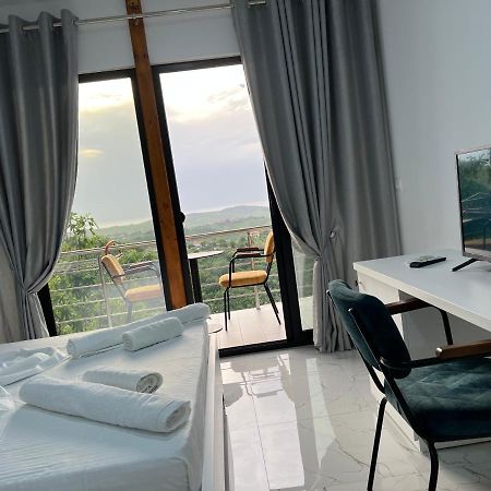 Restorant Hotel Xheni Draci Luaran gambar
