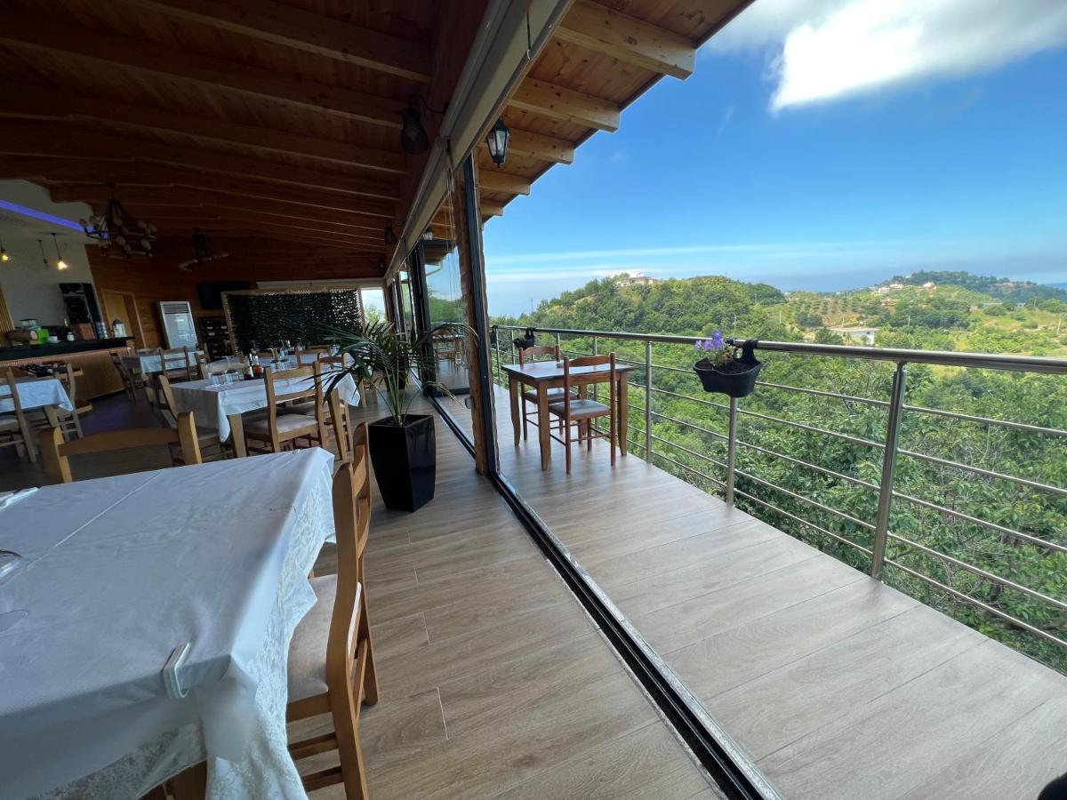 Restorant Hotel Xheni Draci Luaran gambar