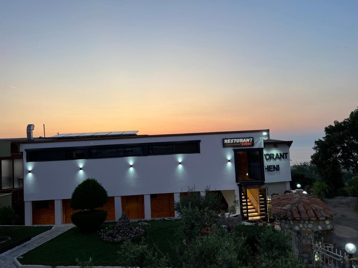 Restorant Hotel Xheni Draci Luaran gambar