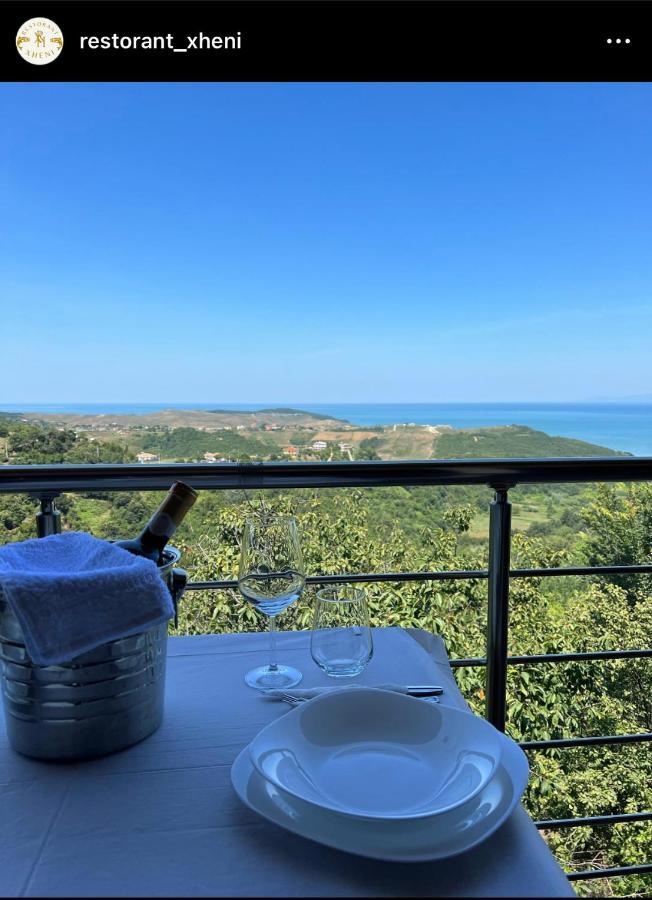 Restorant Hotel Xheni Draci Luaran gambar